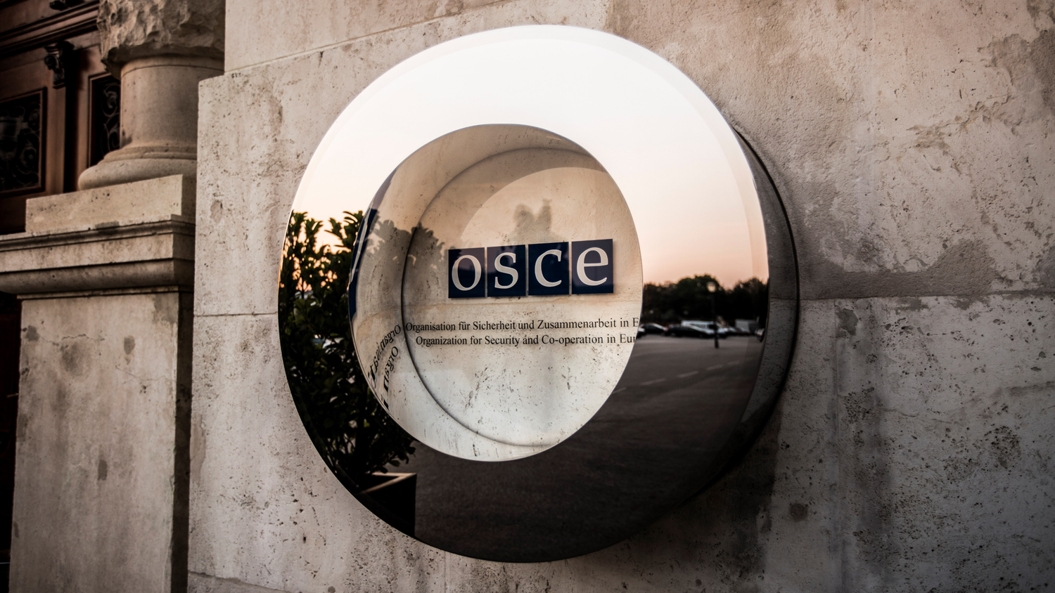 Mirrored logo of the OSCE
